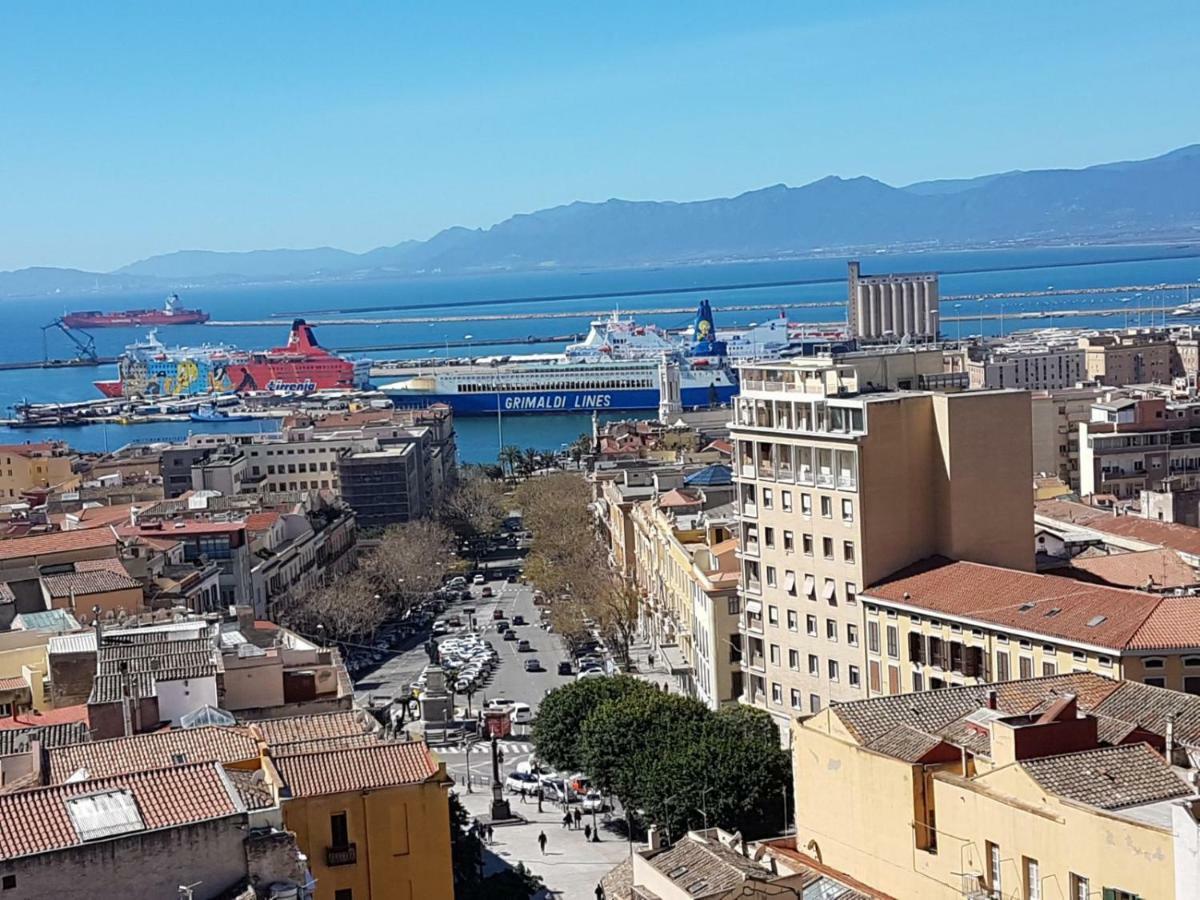 Frank House Lägenhet Cagliari Exteriör bild