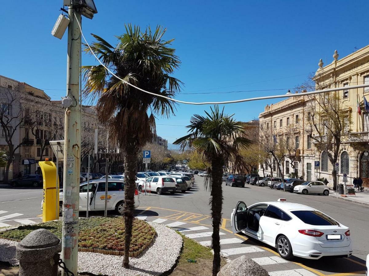 Frank House Lägenhet Cagliari Exteriör bild